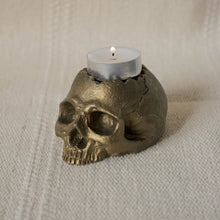 Load image into Gallery viewer, Concrete Skull Tealight Holder