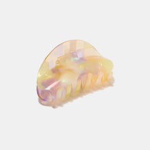 Load image into Gallery viewer, Checker Claw Clip
